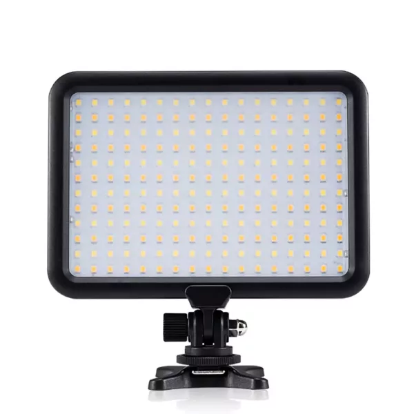 Iluminador de Led Triopo TTV-204